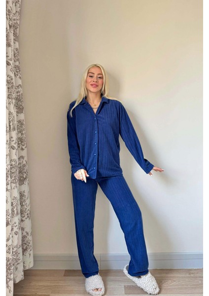 Lacivert Düz Önden Düğmeli Peluş Polar Pijama Takımı fiyatları