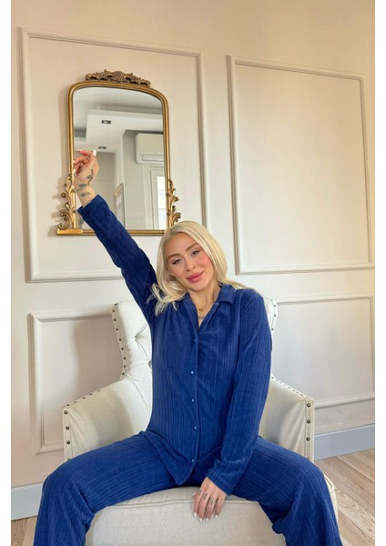 Lacivert Düz Önden Düğmeli Peluş Polar Pijama Takımı modelleri