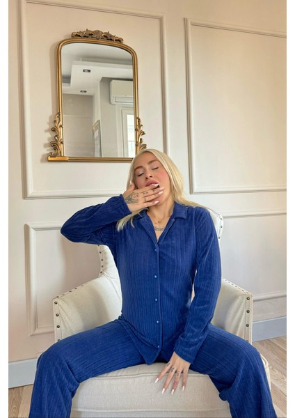 Lacivert Düz Önden Düğmeli Peluş Polar Pijama Takımı fırsatları