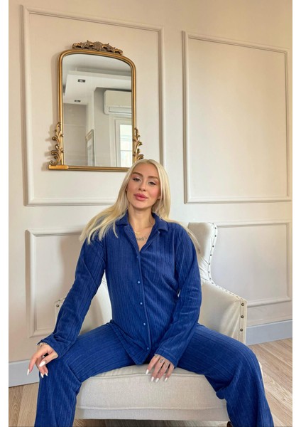 Lacivert Düz Önden Düğmeli Peluş Polar Pijama Takımı fırsatları