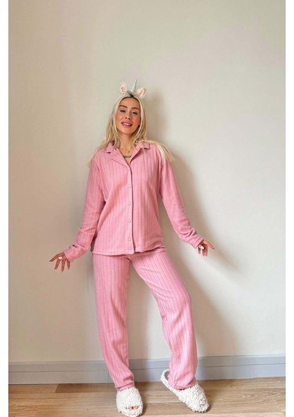 Pembe Düz Önden Düğmeli Peluş Polar Pijama Takımı modelleri