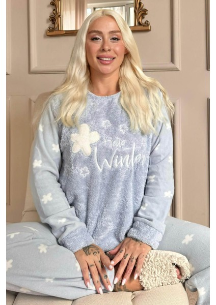 Mavi Hello Winter Desenli Kadın Peluş Pijama Takımı