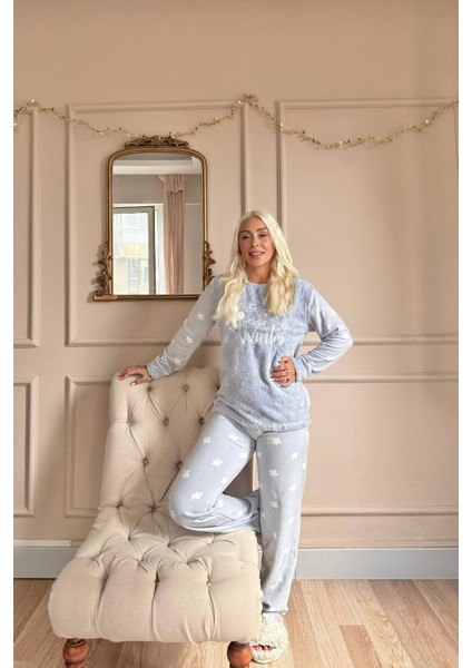 Mavi Hello Winter Desenli Kadın Peluş Pijama Takımı