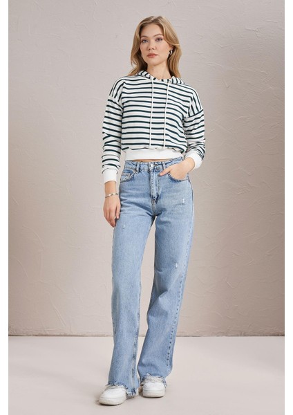 Kadın Nefti Çzigili Üç Iplik Şardonsuz Kapüşonlu Crop Sweatshirt fırsatları