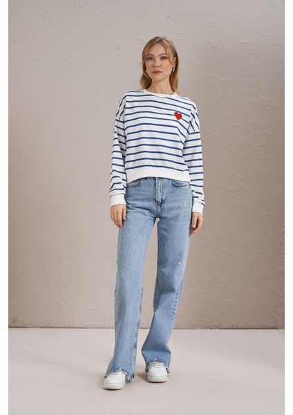 Kadın Indigo Bisiklet Yaka Çizgili Kalp Nakışlı Iki Iplik Basic Sweatshirt