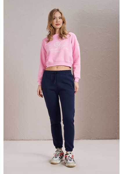 Kadın Şeker Pembe Resort Paris Baskılı Üç Iplik Crop Sweatshirt