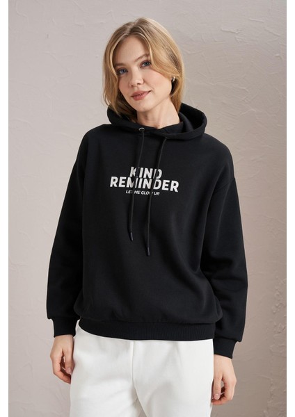 Kadın Siyah Kind Reminder Baskılı Üç Iplik Kanguru Cepli Sweatshirt