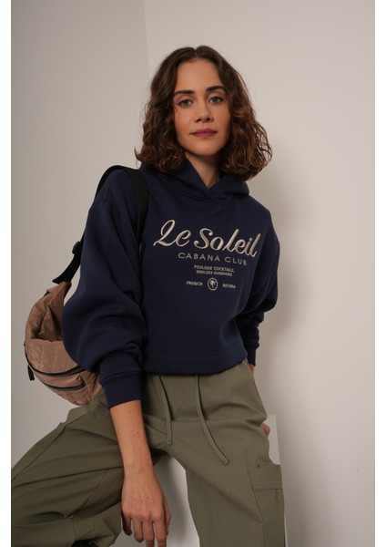 Le Soleil Nakışlı Kapüşonlu Lacivert Crop Sweatshirt