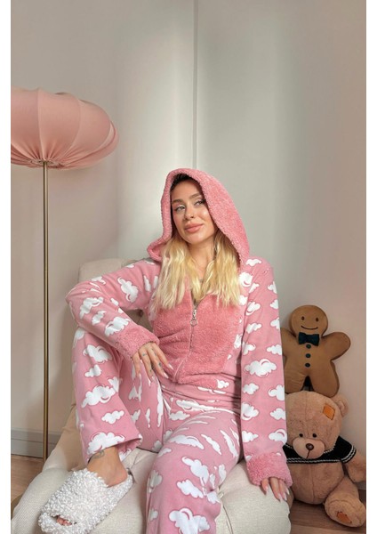 Bulut Desenli Kadın Polar Peluş Tulum Pijama Takımı S