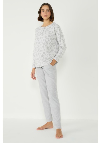 Jakarlı Patlı Uzun Kol Cepli Büyük Beden Pijama Takım 402031 Açık Gri