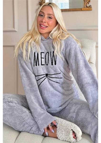 Açık Gri Meow Desenli Tam Peluş Pijama Takımı