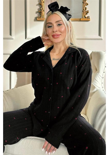 Siyah Jantung Desenli Önden Düğmeli Peluş Polar Pijama Takımı