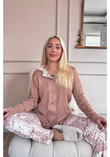 Kahve Etnik Desenli Termal Önden Düğmeli Kadın Pijama Takımı fırsatları
