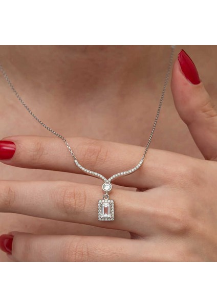 Gümüş Baget Taşlı Gerdanlık Model Kadın Kolye 330908