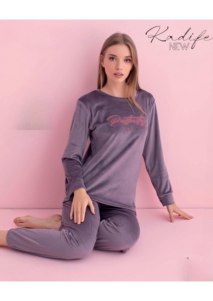 Kadın Kışlık Bisiklet Yaka Kadife Pijama Takımı 3033A - 1 Adet