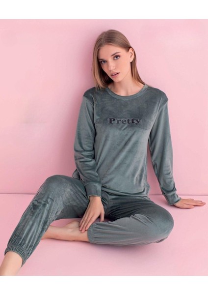 Kadın Kışlık Bisiklet Yaka Kadife Pijama Takımı 3035SY - 1 Adet