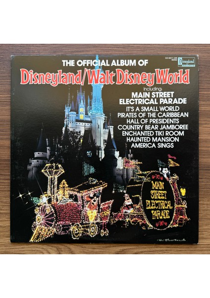 The Official Album Of Disneyland/walt Disney World