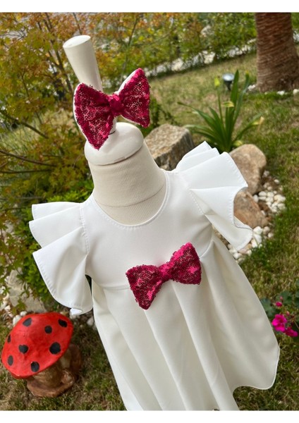 Kız Çocuk Pileli Beyaz Elbise