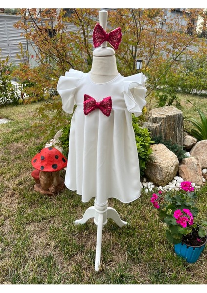 Kız Çocuk Pileli Beyaz Elbise fiyatları