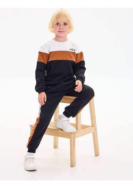 2-7 Yaş Erkek Çocuk Pamuklu Eşofman Takımı modelleri