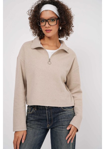 Kadın Bej Yakası Fermuarlı Örme Sweatshirt HZL25W-BD1554491