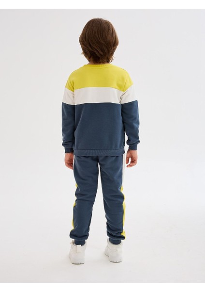 2-7 Yaş Erkek Çocuk Pamuklu Eşofman Takımı fırsatları