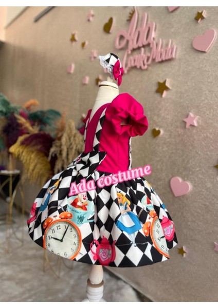 Alice Harikalar Diyarında Konsept Elbise. Kabarık Tüllü Özel Tasarım modelleri