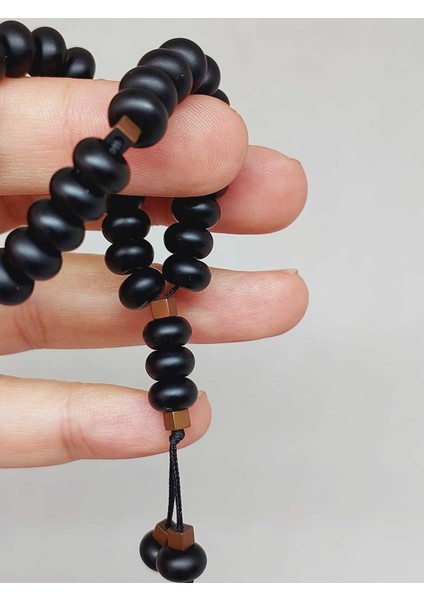 Oniks Taşı 33LÜK Özel Kesim Minimal Tesbih (52948) fırsatları