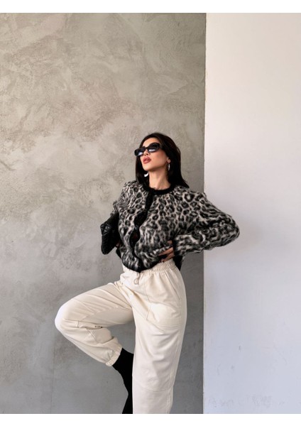 Asur Butik Kadın Leopar Desenli Şardonlu Standart Beden Hırka modelleri