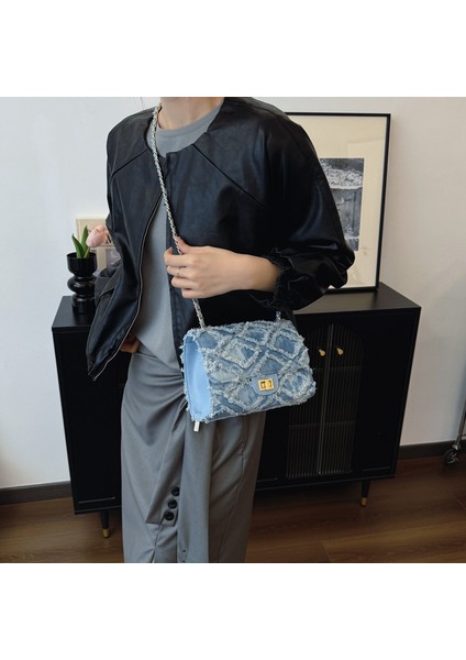 Çapraz Askılı Yırtık Kot Detaylı Kadın Omuz Çantası (Yurt Dışından) modelleri