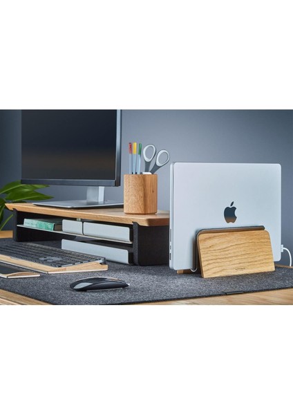 Grovemade Dikey Macbook Istasyonu - Premium Dikey Laptop Standı - Dizüstü Bilgisayar Tutucu - Meşe