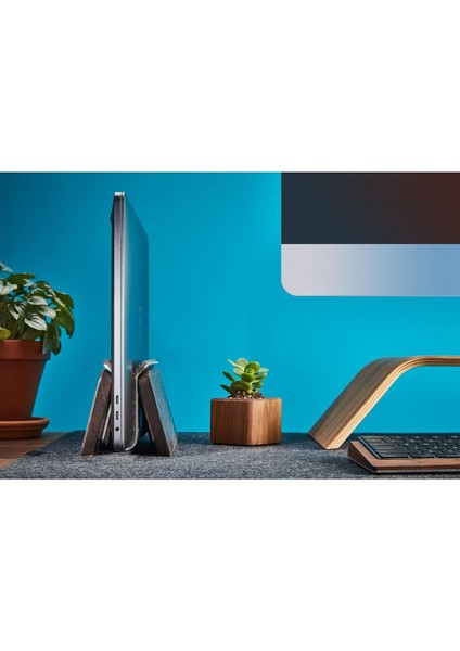 Grovemade Dikey Macbook Istasyonu - Premium Dikey Laptop Standı - Dizüstü Bilgisayar Tutucu - Ceviz