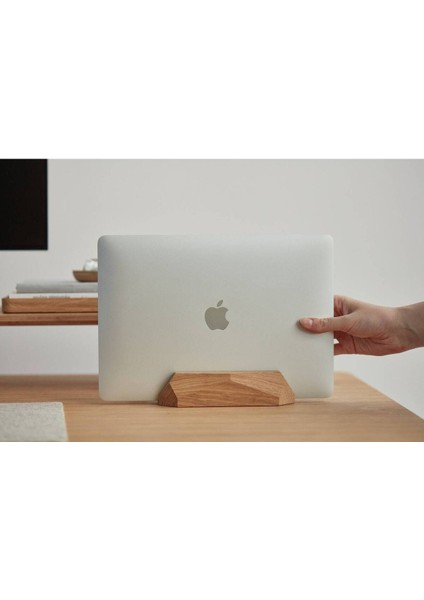 Dikey Laptop Tutucu Ahşap Stand - Meşe