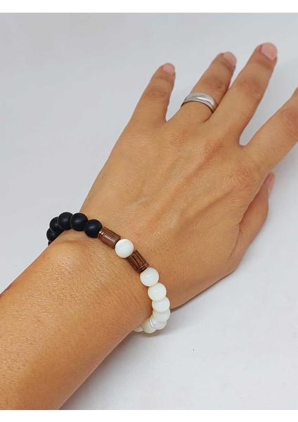 Sedef Beyaz Renk & Oniks Taşı 8mm Tasarım Bileklik Hawaii Model (14345) fırsatları