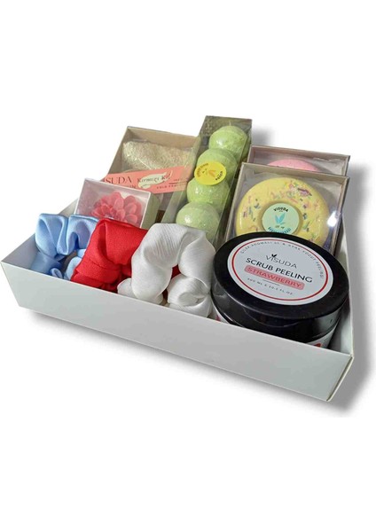 Yılbaşı Hediye Paketi / Cilt Bakım Seti fiyatları
