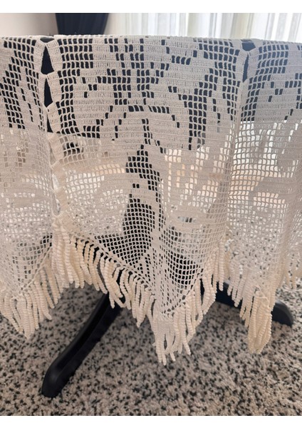 El Yapımı Dantel Masa Örtüsü fiyatları