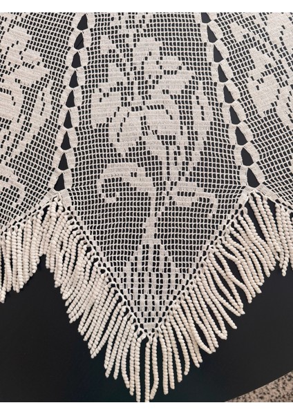 El Yapımı Dantel Masa Örtüsü modelleri