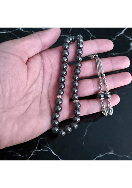 Hematit Tesbih 33' Lük Tesbih Orijinal Doğal Taş Renk Atmaz 1. Kalite Doğal Taş, 8 mm fiyatları