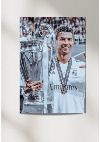 Cristiano Ronaldo Kupa 33 x 48 cm Poster Duvar Posteri Çift Taraflı Bant