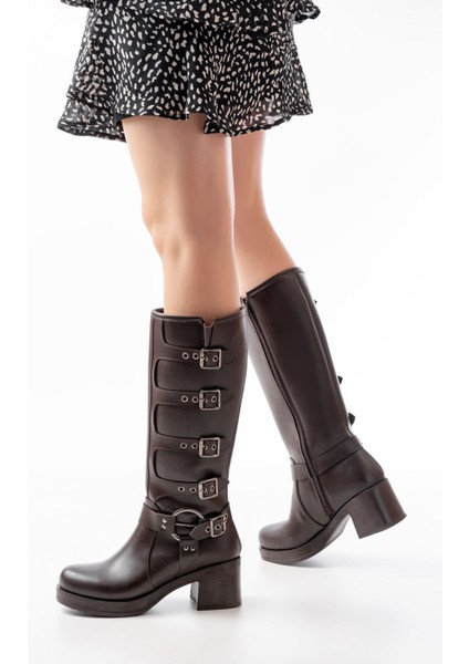 5109-3015 Kahverengi Topuklu Fermuarlı Toka Aksesuarlı Günlük Kadın Çizme modelleri