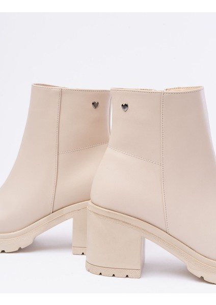 767-3020 Bej Fermuarlı Kalın Topuklu Günlük Kadın Bot modelleri
