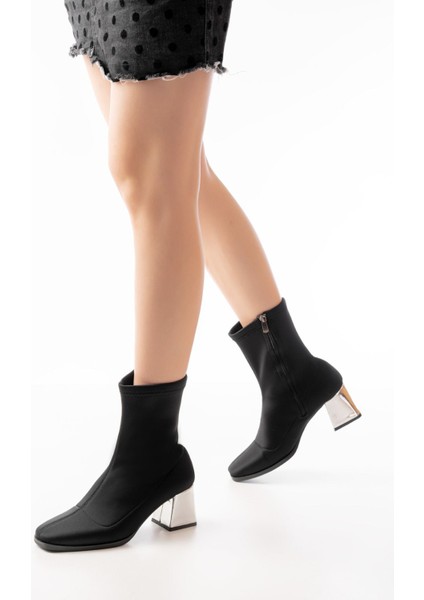 MSK-033 Dalgıç Siyah Topuklu Fermuarlı Kadın Bot
