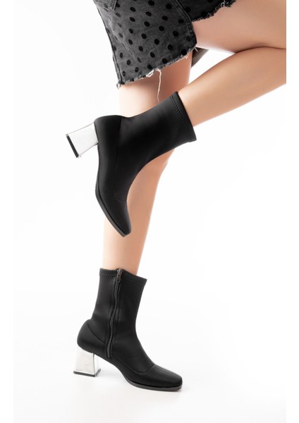 MSK-033 Dalgıç Siyah Topuklu Fermuarlı Kadın Bot fiyatları