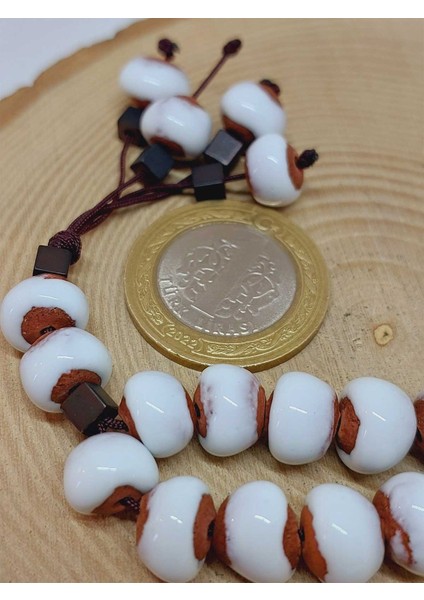 Anadolu Toprağı Serisi 33’lük Beyaz Renk Seramik Boncuk Tesbih 8-9mm (54280) modelleri