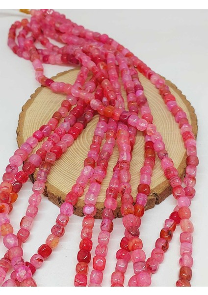 Akik Taşı Küp Şekilli 6-7mm Aralığı Dizi (54444) modelleri