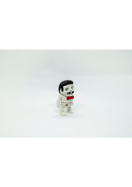 Iskelet Bıyıklı ve Saçlı 3D Hareketli Model
