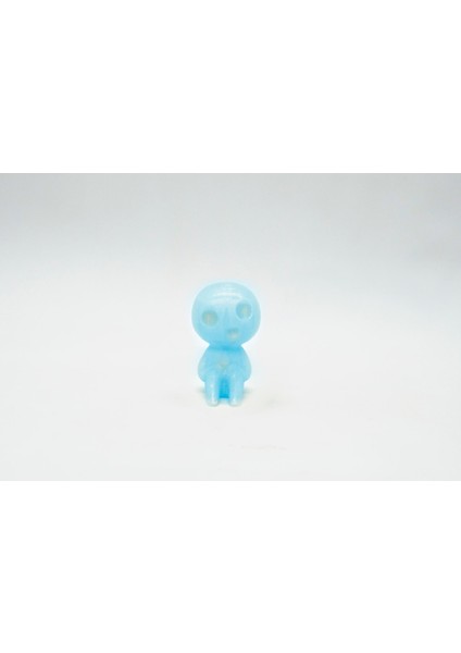 Kodama Hayalet Figür Yuvarlak Kafa Fosforlu Mavi 3D Model fiyatları