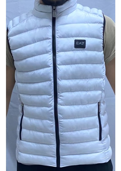 Beyaz Fermuarlı ve Cepli Polyester Standard Fit Erkek Rüzgar Geçirmez Şişme Yelek