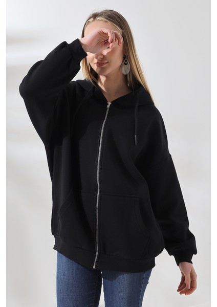 Kadın Oversize Sweatshırt Kanguru Cepli Fermuarlı Sweatshırt 3 Iplik Şardonlu