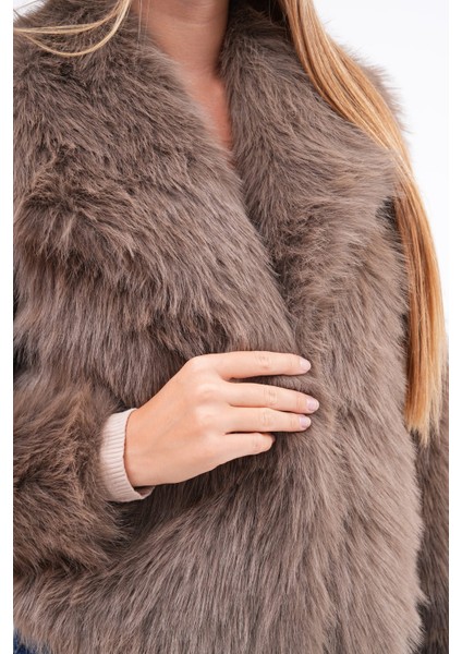 Geniş Yaka Kürk indirimleri